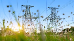 high_voltage_AdobeStock_394929316_copyright_gui_yong_nian_1100x620px_221129