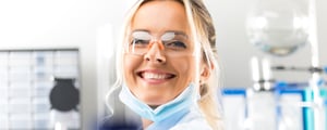 scientist_iStock-844091508_copyright-scanrail_2500x1000px-1