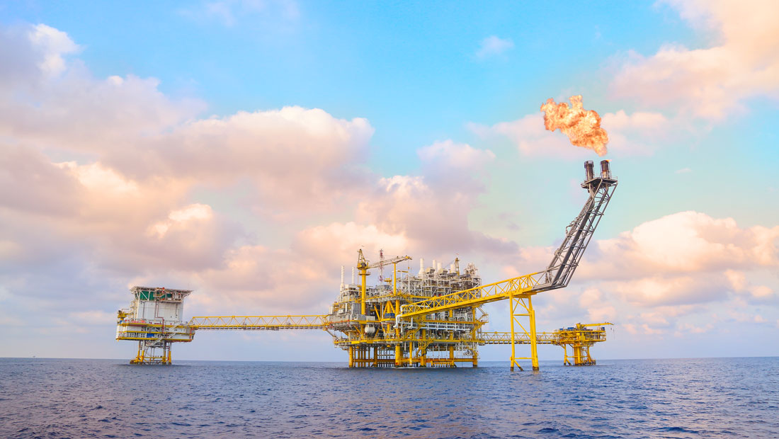 oil_platform_iStock-543194678_copyright_curraheeshutter_1100x620px_210924